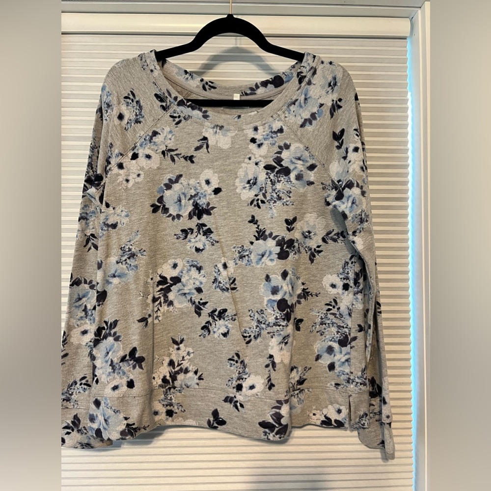 Maurices Sweater
